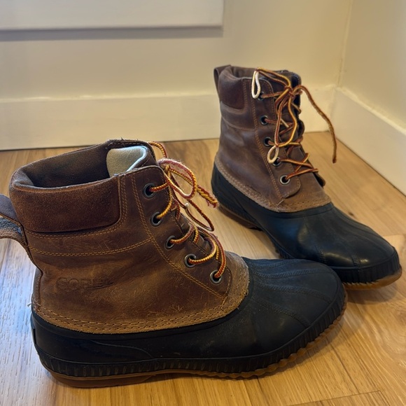 Sorel Cheyenne Waterproof Leather Duck Snow Boots Brown Black Men Size 12 - Picture 1 of 5